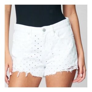 Blank NYC | NWT White Eyelet Vintage High Rise Barrow Shorts | S / 26